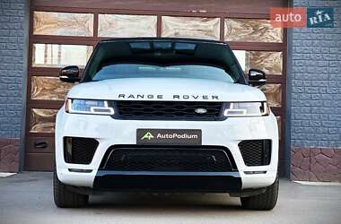 Внедорожник / Кроссовер Land Rover Range Rover Sport 2018 в 