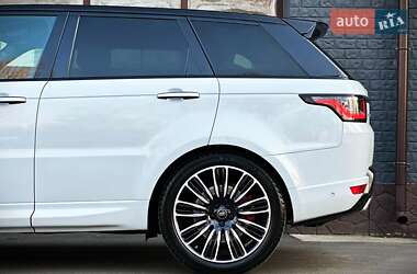 Внедорожник / Кроссовер Land Rover Range Rover Sport 2018 в 