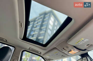 Внедорожник / Кроссовер Land Rover Range Rover Sport 2011 в 