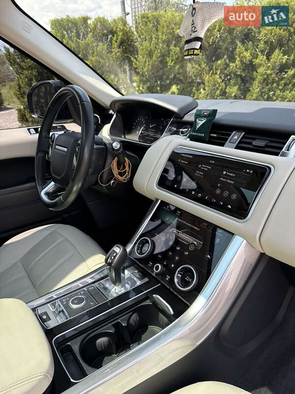 Внедорожник / Кроссовер Land Rover Range Rover Sport 2017 в Днепре