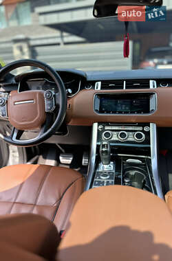 Позашляховик / Кросовер Land Rover Range Rover Sport 2016 в 