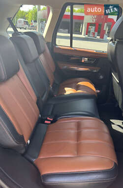 Позашляховик / Кросовер Land Rover Range Rover Sport 2010 в 