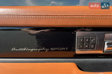 Позашляховик / Кросовер Land Rover Range Rover Sport 2010 в 