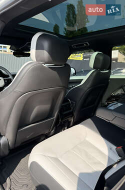 Внедорожник / Кроссовер Land Rover Range Rover Sport 2022 в 
