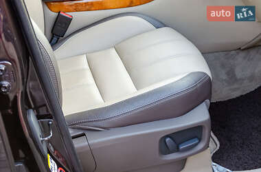 Позашляховик / Кросовер Land Rover Range Rover Sport 2012 в 