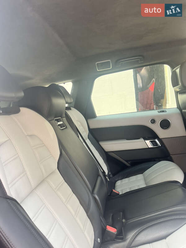 Внедорожник / Кроссовер Land Rover Range Rover Sport 2015 в Киеве