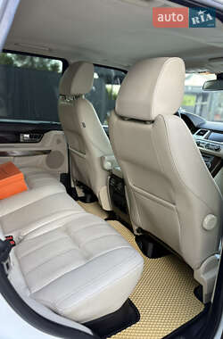 Внедорожник / Кроссовер Land Rover Range Rover Sport 2010 в 