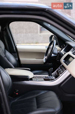 Внедорожник / Кроссовер Land Rover Range Rover Sport 2013 в 