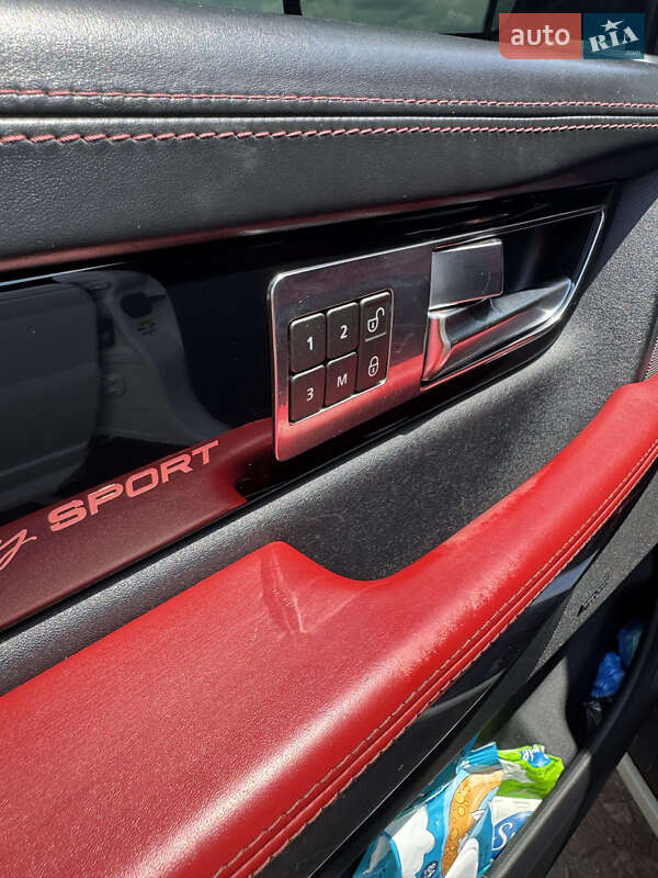 Внедорожник / Кроссовер Land Rover Range Rover Sport 2012 в Кривом Роге фото 27 Внедорожник / Кроссовер Land Rover Range Rover Sport 2012 в Кривом Роге