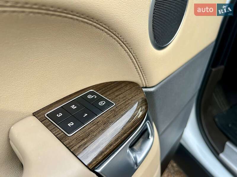 Внедорожник / Кроссовер Land Rover Range Rover Sport 2017 в Киеве