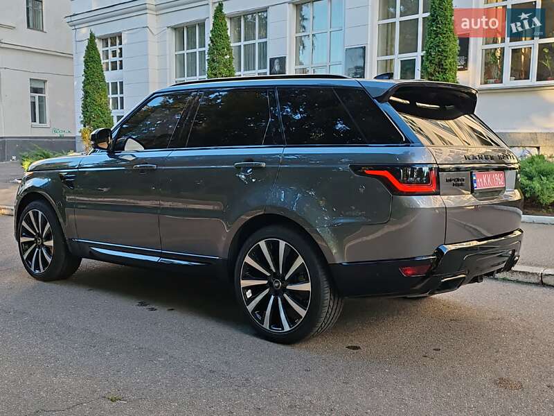 Внедорожник / Кроссовер Land Rover Range Rover Sport 2018 в Киеве