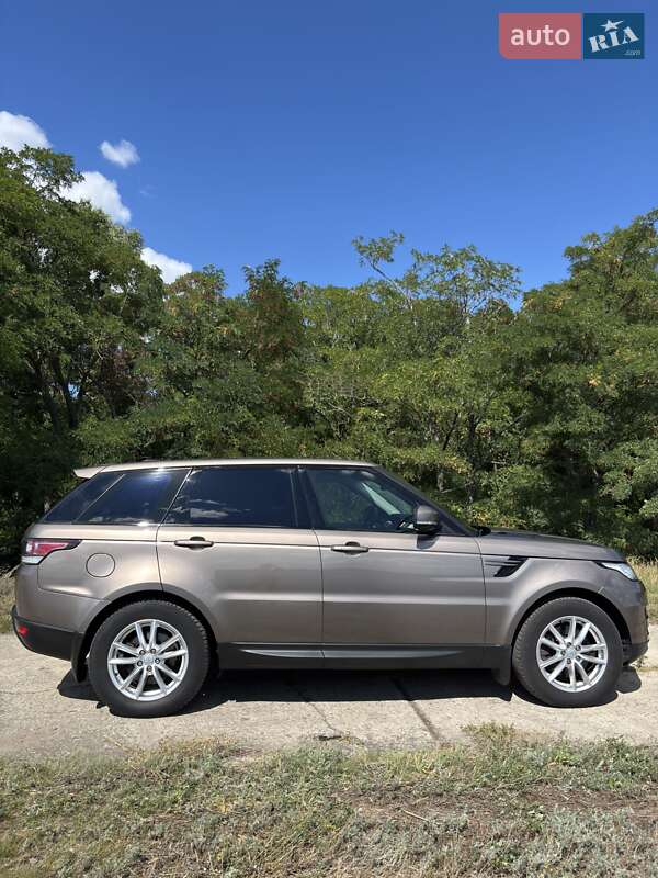 Позашляховик / Кросовер Land Rover Range Rover Sport 2016 в Переяславі