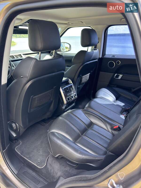 Позашляховик / Кросовер Land Rover Range Rover Sport 2016 в Переяславі