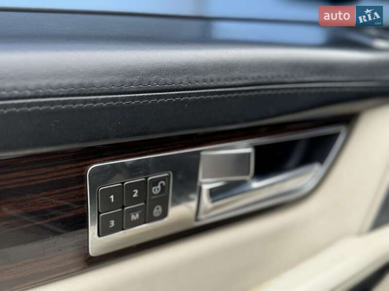 Внедорожник / Кроссовер Land Rover Range Rover Sport 2011 в Сарнах