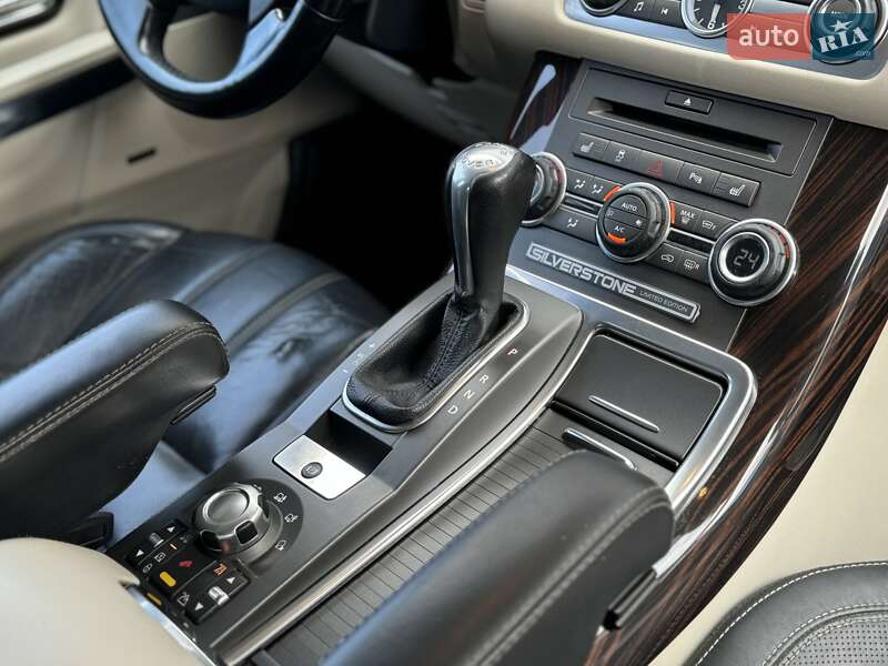 Внедорожник / Кроссовер Land Rover Range Rover Sport 2011 в Сарнах