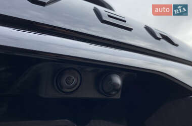 Внедорожник / Кроссовер Land Rover Range Rover Sport 2017 в 