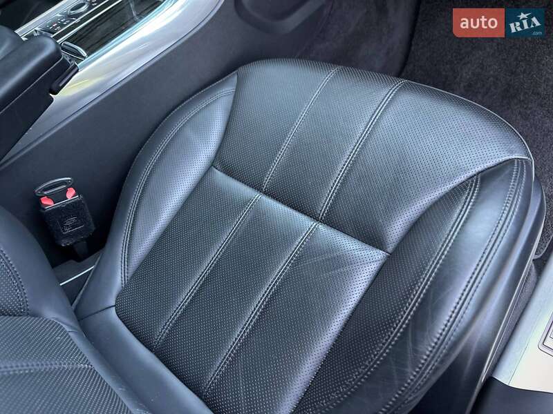 Внедорожник / Кроссовер Land Rover Range Rover Sport 2017 в Киеве фото 67 Внедорожник / Кроссовер Land Rover Range Rover Sport 2017 в Киеве