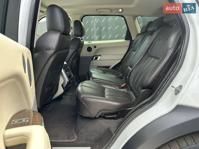 Внедорожник / Кроссовер Land Rover Range Rover Sport 2015 в Киеве