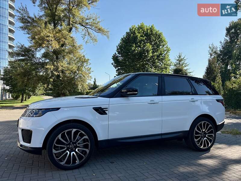 Внедорожник / Кроссовер Land Rover Range Rover Sport 2018 в Киеве фото 13 Внедорожник / Кроссовер Land Rover Range Rover Sport 2018 в Киеве