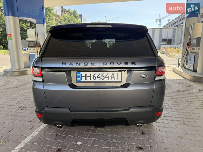 Внедорожник / Кроссовер Land Rover Range Rover Sport 2015 в Черновцах