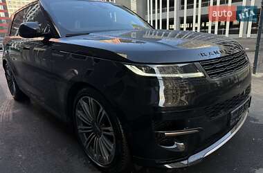 Внедорожник / Кроссовер Land Rover Range Rover Sport 2025 в 