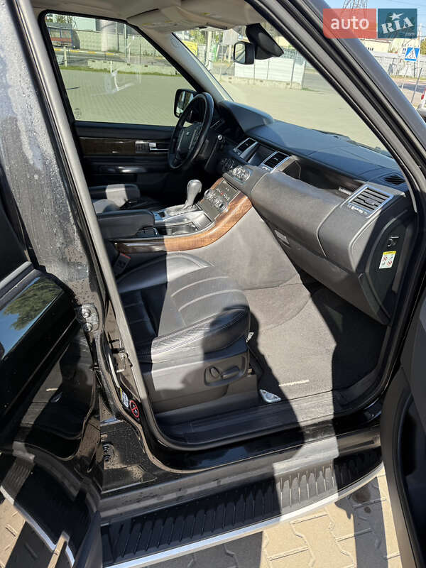 Внедорожник / Кроссовер Land Rover Range Rover Sport 2013 в Киеве