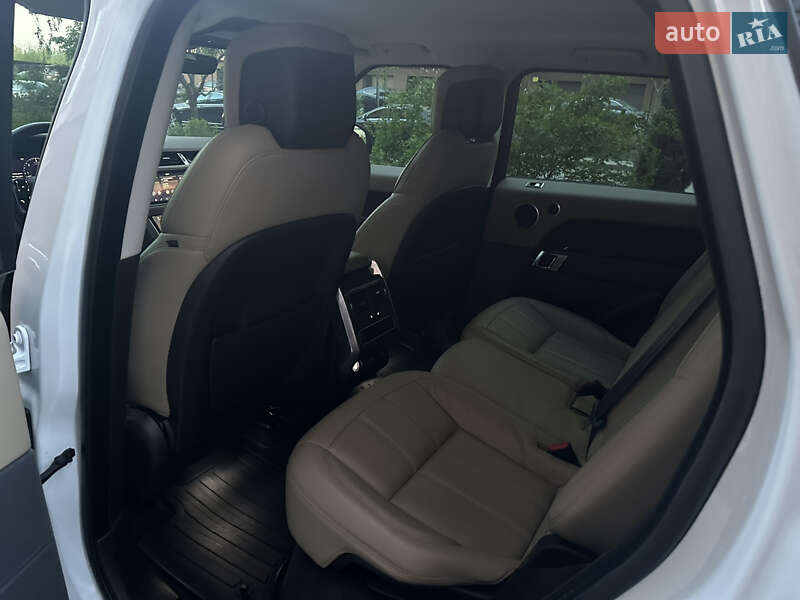 Внедорожник / Кроссовер Land Rover Range Rover Sport 2019 в Днепре фото 25 Внедорожник / Кроссовер Land Rover Range Rover Sport 2019 в Днепре