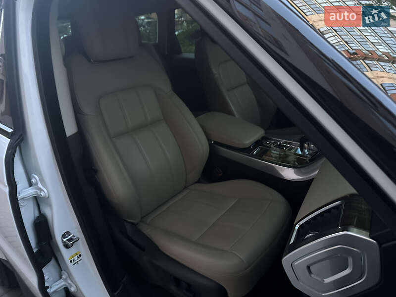 Внедорожник / Кроссовер Land Rover Range Rover Sport 2019 в Днепре фото 43 Внедорожник / Кроссовер Land Rover Range Rover Sport 2019 в Днепре