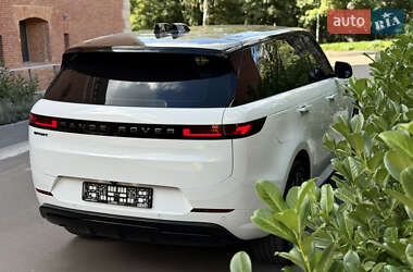 Внедорожник / Кроссовер Land Rover Range Rover Sport 2022 в  фото 16 Внедорожник / Кроссовер Land Rover Range Rover Sport 2022 в