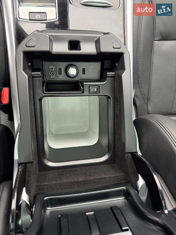 Внедорожник / Кроссовер Land Rover Range Rover Sport 2015 в Запорожье