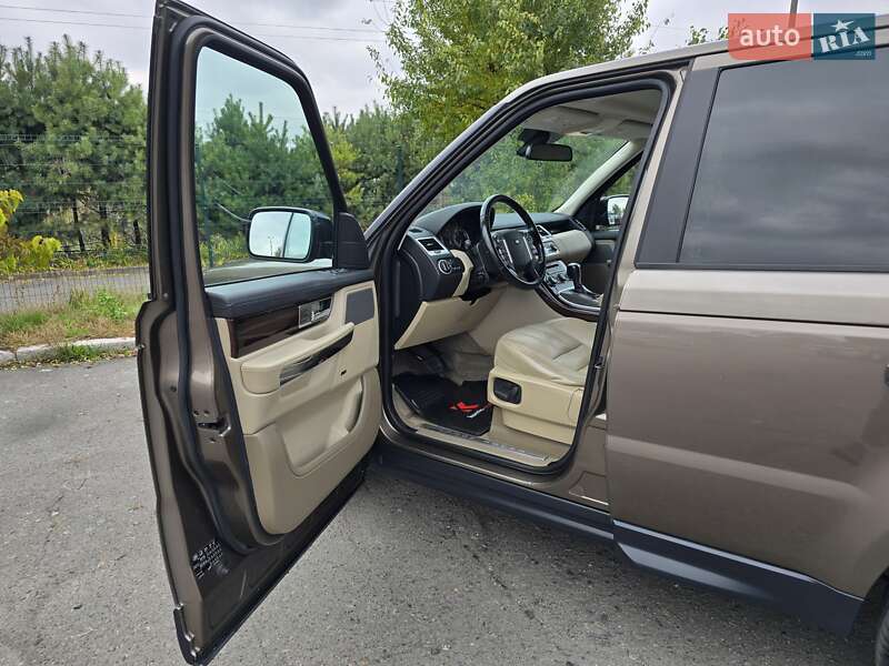 Внедорожник / Кроссовер Land Rover Range Rover Sport 2010 в Хмельницком