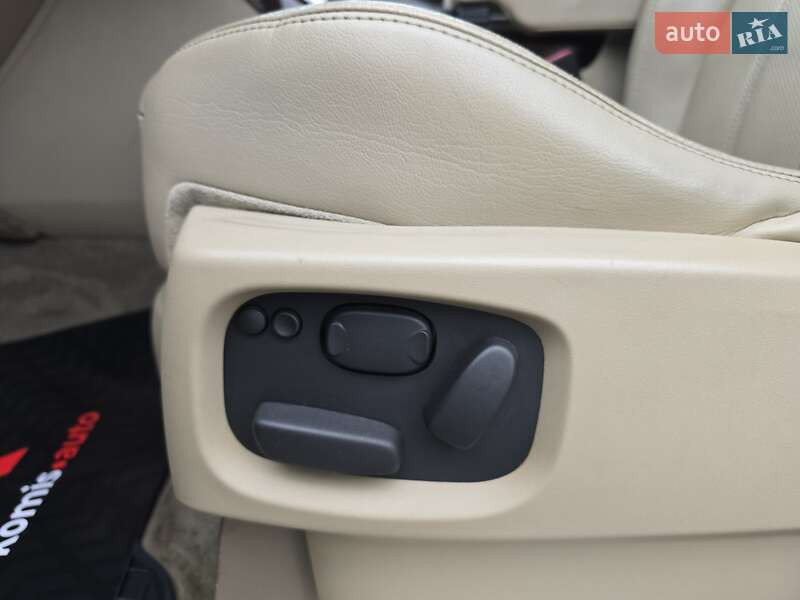 Внедорожник / Кроссовер Land Rover Range Rover Sport 2010 в Хмельницком