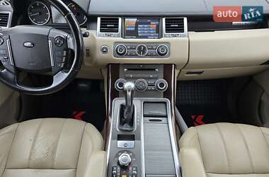 Внедорожник / Кроссовер Land Rover Range Rover Sport 2010 в 