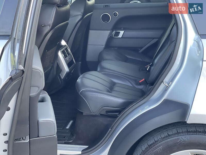 Внедорожник / Кроссовер Land Rover Range Rover Sport 2014 в Черновцах