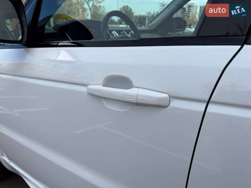 Позашляховик / Кросовер Land Rover Range Rover Sport 2014 в Києві фото 13 Позашляховик / Кросовер Land Rover Range Rover Sport 2014 в Києві
