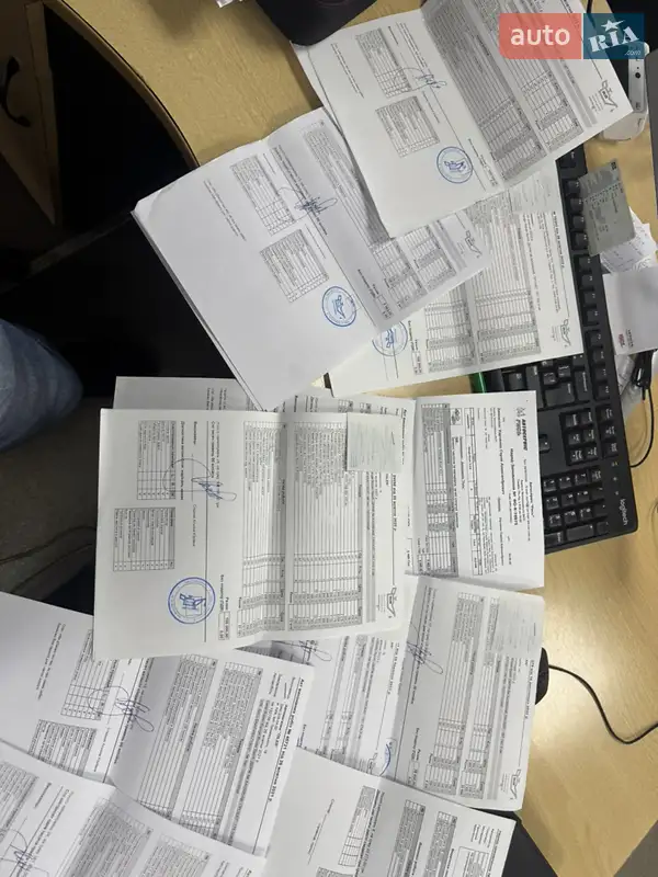 Внедорожник / Кроссовер Land Rover Range Rover Sport 2011 в Киеве документ 2 фото Внедорожник / Кроссовер Land Rover Range Rover Sport 2011 в Киеве документ