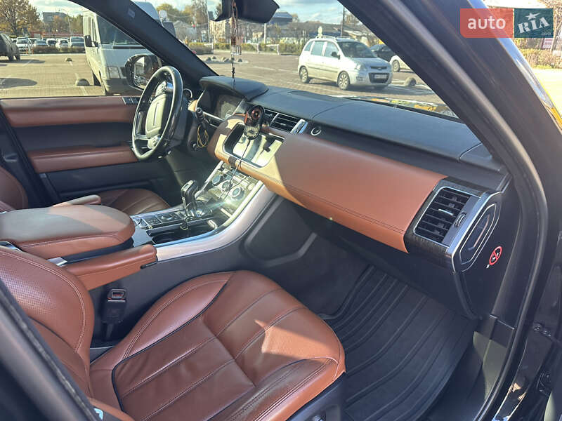 Внедорожник / Кроссовер Land Rover Range Rover Sport 2016 в Житомире