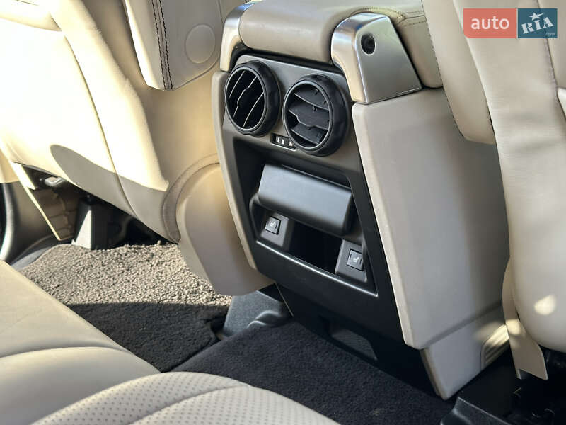 Позашляховик / Кросовер Land Rover Range Rover Sport 2009 в Києві