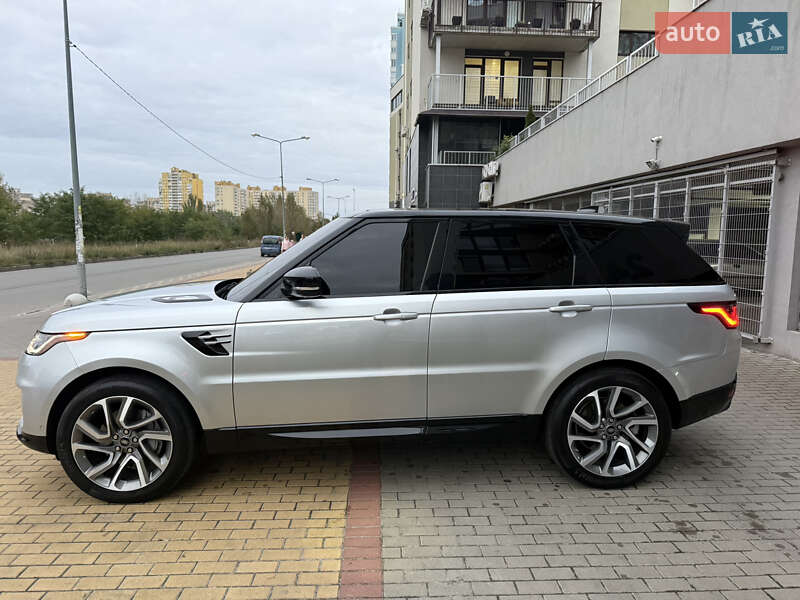 Внедорожник / Кроссовер Land Rover Range Rover Sport 2017 в Киеве фото 6 Внедорожник / Кроссовер Land Rover Range Rover Sport 2017 в Киеве