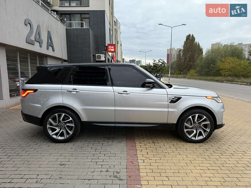Внедорожник / Кроссовер Land Rover Range Rover Sport 2017 в Киеве фото 8 Внедорожник / Кроссовер Land Rover Range Rover Sport 2017 в Киеве