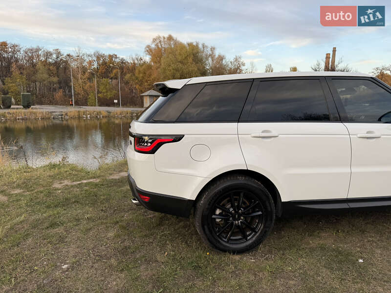 Внедорожник / Кроссовер Land Rover Range Rover Sport 2014 в Днепре