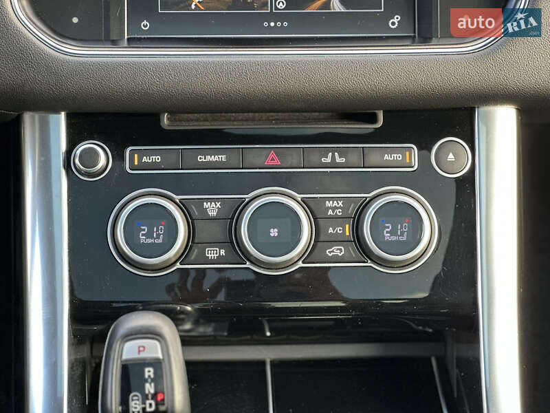 Позашляховик / Кросовер Land Rover Range Rover Sport 2016 в Луцьку