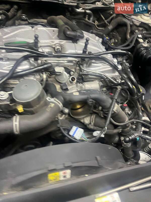 Внедорожник / Кроссовер Land Rover Range Rover Sport 2013 в Кривом Роге