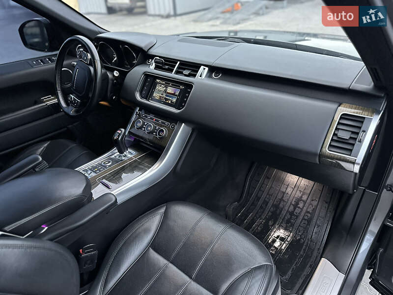 Внедорожник / Кроссовер Land Rover Range Rover Sport 2016 в Владимире фото 68 Внедорожник / Кроссовер Land Rover Range Rover Sport 2016 в Владимире