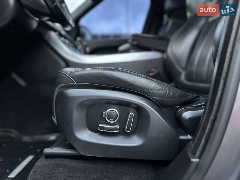 Внедорожник / Кроссовер Land Rover Range Rover Sport 2016 в Владимире фото 98 Внедорожник / Кроссовер Land Rover Range Rover Sport 2016 в Владимире