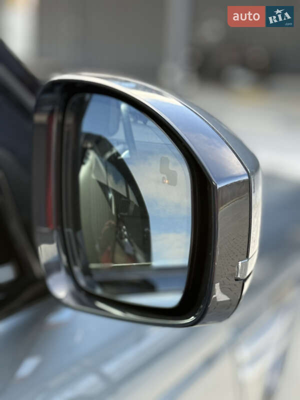 Внедорожник / Кроссовер Land Rover Range Rover Sport 2014 в Дубно