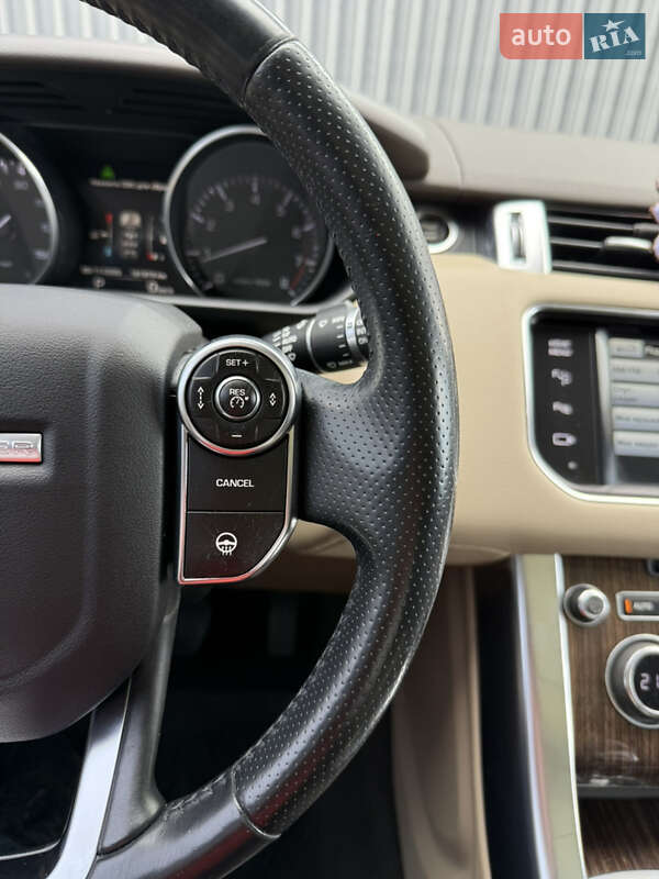 Внедорожник / Кроссовер Land Rover Range Rover Sport 2014 в Дубно