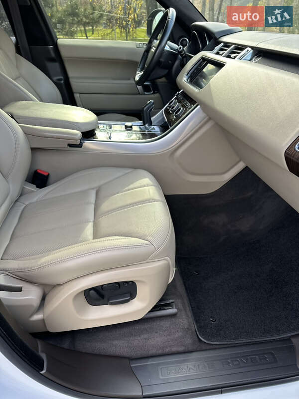 Внедорожник / Кроссовер Land Rover Range Rover Sport 2014 в Киеве