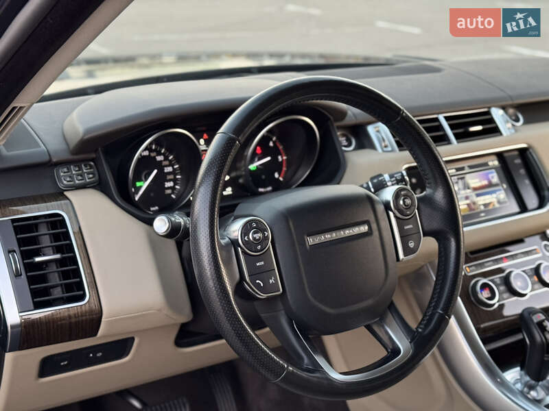 Внедорожник / Кроссовер Land Rover Range Rover Sport 2016 в Киеве