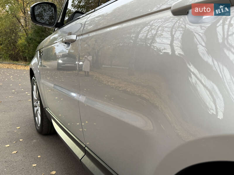 Позашляховик / Кросовер Land Rover Range Rover Sport 2016 в Рівному